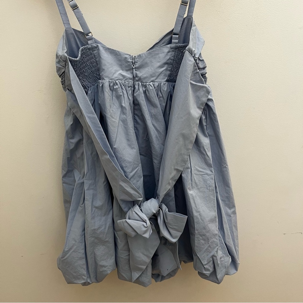BNWT Abercrombie Pale Blue Mini Sleeveless Bubble Dress with Bow Detail M - Picture 5 of 5